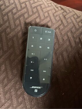 Bose Black Remote Control — Slim Gloss Finish